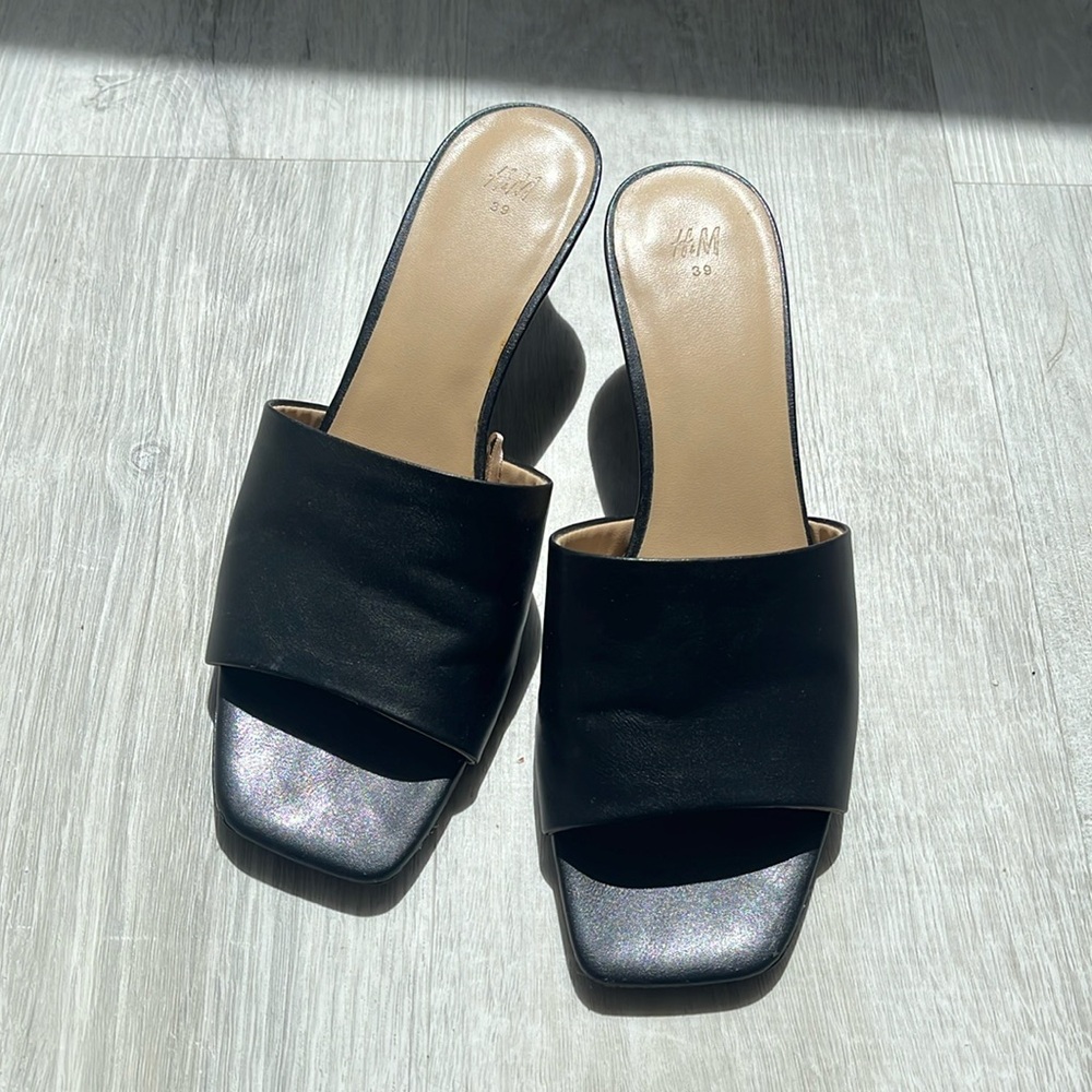 H&M kitten heels